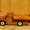 Deko-Lastwagen aus Holz, kastanie