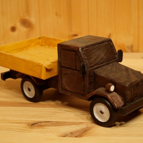 Deko-Lastwagen aus Holz, dunkelbraun/eiche
