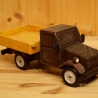 Deko-Lastwagen aus Holz, dunkelbraun/eiche