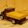 Deko-Lastwagen aus Holz, dunkelbraun/eiche