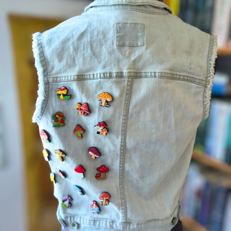 Handmade Jeansweste Gr.S Upcycling Fairy Festival Rave Psy Look 