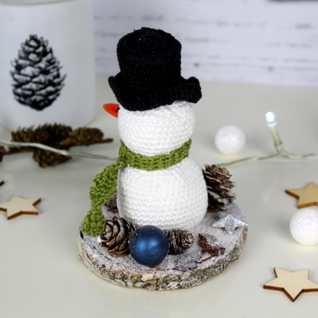 gehäkelter Deko Schneemann ~ Weihnachtsdekoration | Winterdeko