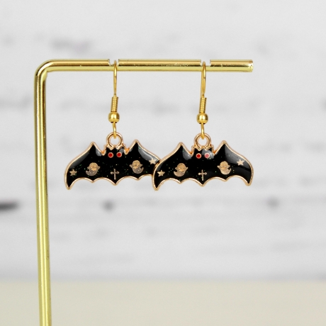 kleine Fledermaus • Ohrringe gold | Ohrschmuck | Halloween