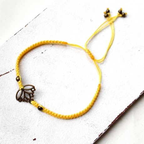 Lotusblume • Armband Makramee | Farbwahl | Armschmuck