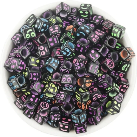 50 Perlen Ausdrucksperlen Quadratisch schwarz neon Bunt