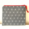 XL-Schminktäschchen 22x18 cm grau weiß rot