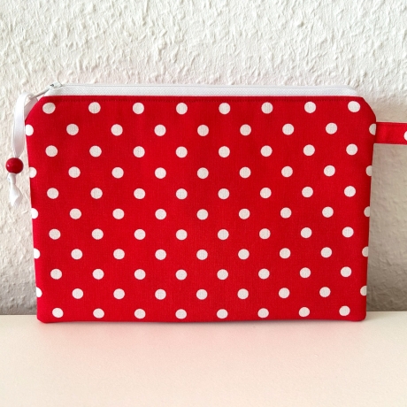Schminktäschchen Etui 21x14 cm Rot mit weißen Punkten