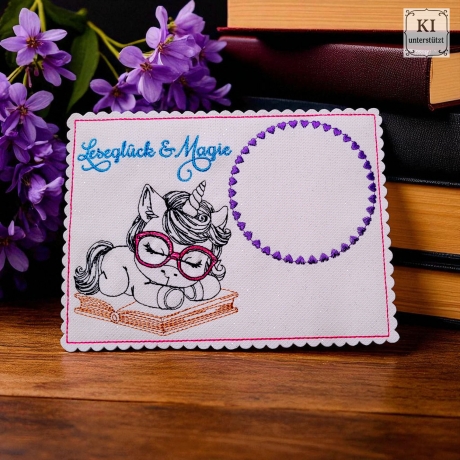 ED0010 – Stickdatei Leseeinhorn inkl. ITH - ab 10x10 Rahmen