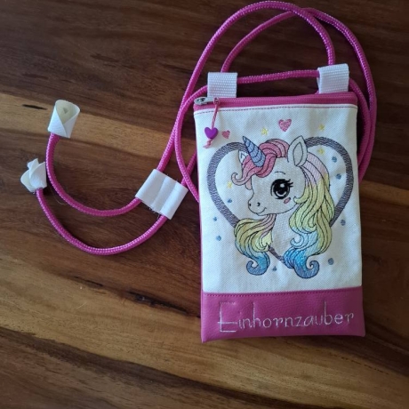 ED0015 – Einhornkopf & Spruch (Doro-Collection) - ab 10x10 Rahmen