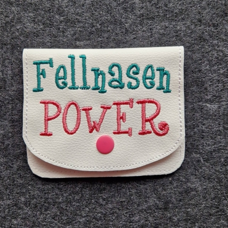 ED0028– Stickdateien Wuffis ITH-Kacki-Beutel - ab 13x18 Rahmen