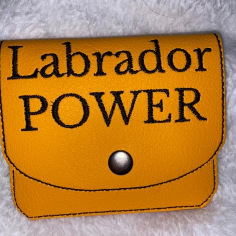 ED0033– Stickdateien Hunde ITH-Kacki-Beutel - ab 10x10 Rahmen