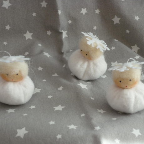 3 Schneeflöckchen im Set