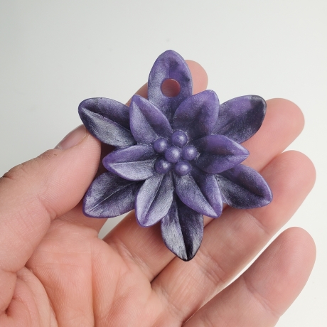 Dekoblumen aus Epoxidharz
