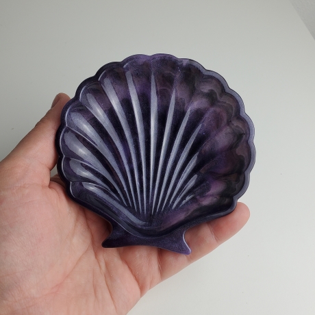 Muschelschale aus Epoxidharz