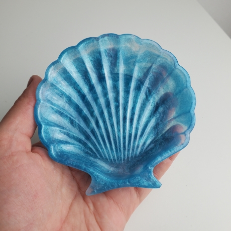 Muschelschale aus Epoxidharz
