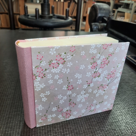 Fotoalbum klein, Chiyogamipapier, handgemacht, 30 Blatt, creme
