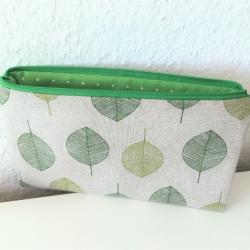 Schminktäschchen Slipeinlagentasche Stiftetasche Blätter
