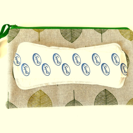 Schminktäschchen Slipeinlagentasche Stiftetasche Blätter