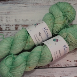 Handgefärbtes Lacegarn Merino-Seide Wien 22/2