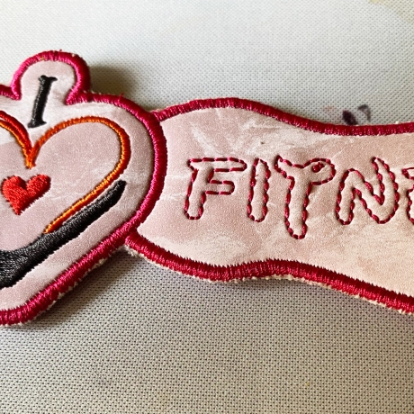Stickdatei 3D-Anhänger FITNESSQUEEN, 3D-Stick, Lesezeichen