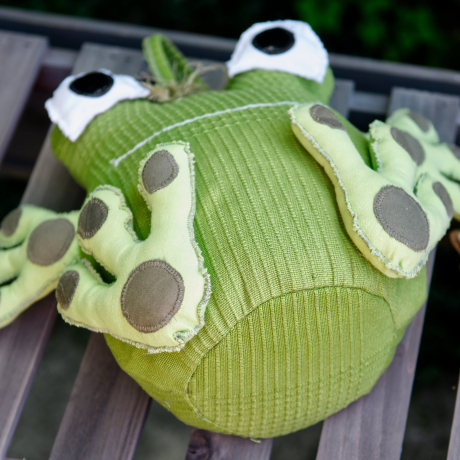 UPCYCLING Türstopper Frosch mit Trageschlaufe