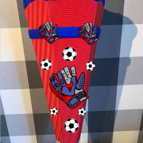 Schultüte Fußballhandschuhe rot mit blau