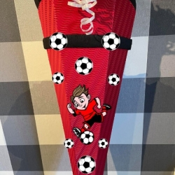 Dekoelemente für Schultüte Fußballspieler rot mit schwarz