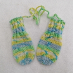 Baby Fäustlinge, Handschuhe 4-9 Monate aus Sockenwolle gestrickt