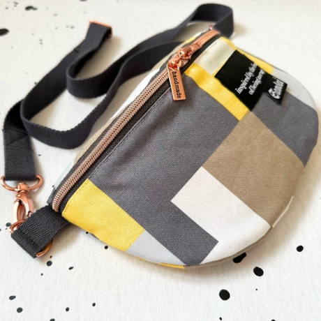 UNIKAT / Crossbag/ HipBag /Crossbody /Bauchtasche /Feiertasche