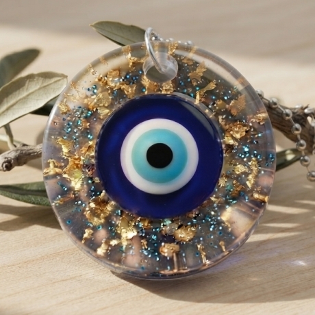 Das wachende Auge – Nazar-Amulett mit Blattgold, handgefertigt