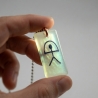 Zuversicht, die im Dunkeln leuchtet – Indalo-Amulett, handmade
