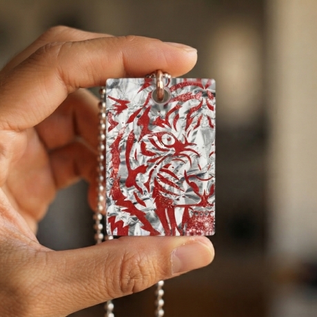 Tiger-Amulett Rot Silber – Kraft-Symbol m. Bergkristall handmade