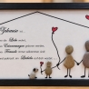 Familienbild aus Steinen mit Kindern & Haustieren – handgemacht