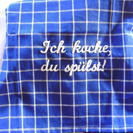 Geschirrtuch♥Ich koche, du spülst!♥in blau-weiß♥bestickt