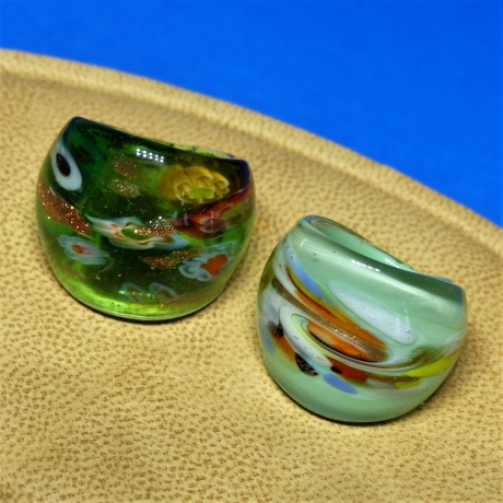 Ringe, Glasringe grün, Murano, verschiedene Designs, Größe 14