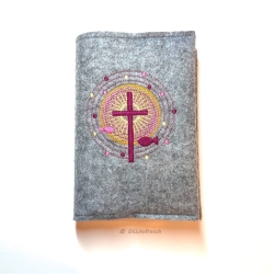 Gotteslobhülle mit  Kreuz und Fischen, Kreisen + Punkten, weinrot