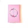 Gotteslobhülle, Filz, rosa mit Blütenkranz und Kreuz