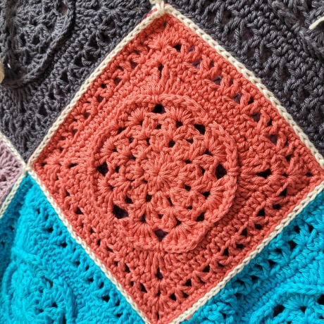Gehäkelte Tasche , Granny Square, Shopper