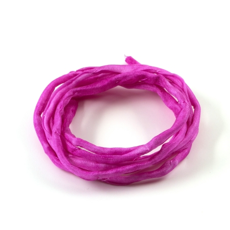 Handgefärbtes Habotai-Seidenband Pink Parfait ø3mm Seidenschnur