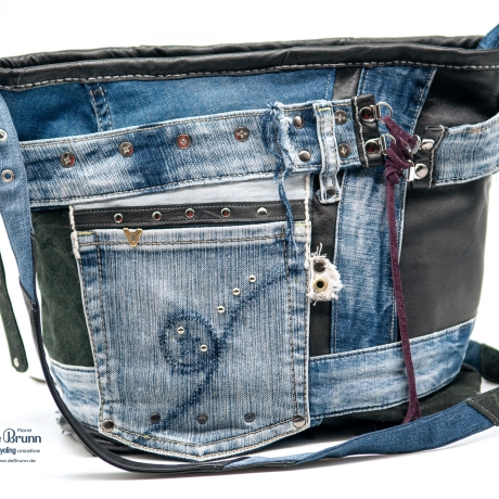 UPCYCLING Umhänge-/ Handtasche aus Jeans und Leder