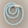 Häkelkette, blau weiß, 55 cm, Halskette, Perlenkette gehäkelt