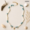 Kauri Muschel Halskette mit Jadeperlen – blau & natur
