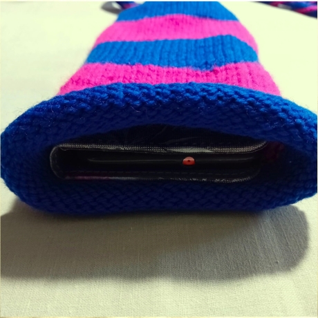 gestrickte Handytasche Handyhülle Smartphonhülle zum umhängen