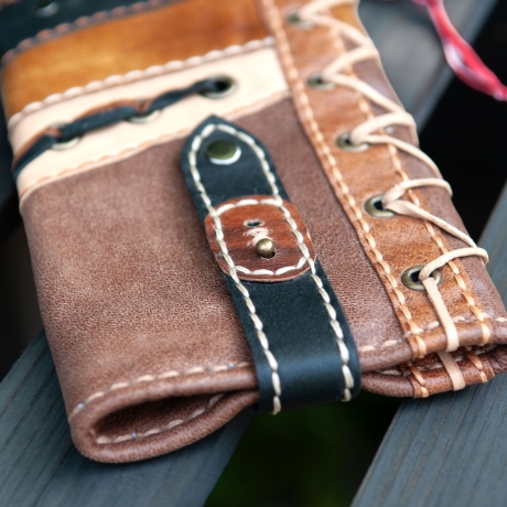 UPCYCLING Handytasche, Handyhülle, Handyetui aus Leder