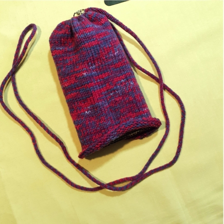 Handytasche Handyhülle Smartphonhülle zum umhängen gestrickt Hand