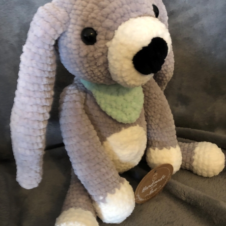 Kuscheltier Hase gehäkelt Geschenk Amigurumi handmade Schlappohr