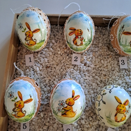 Osterei Ostereier echtes Hühnerei gebohrt Ostern Hase Handarbeit