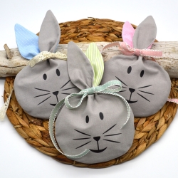 Nähanleitung Osterbeutel Hase mit Stickdatei und Plotterdatei Nähanleitung Osterbeutel Hase mit Stickdatei und Plotterdatei