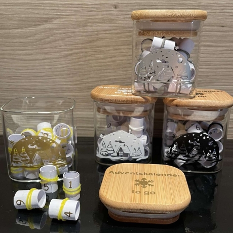 Adventskalender mit Sprüchen Glas Haus
