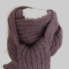 Herrenschal in Aubergine handgestrickt von Hobbyhaus